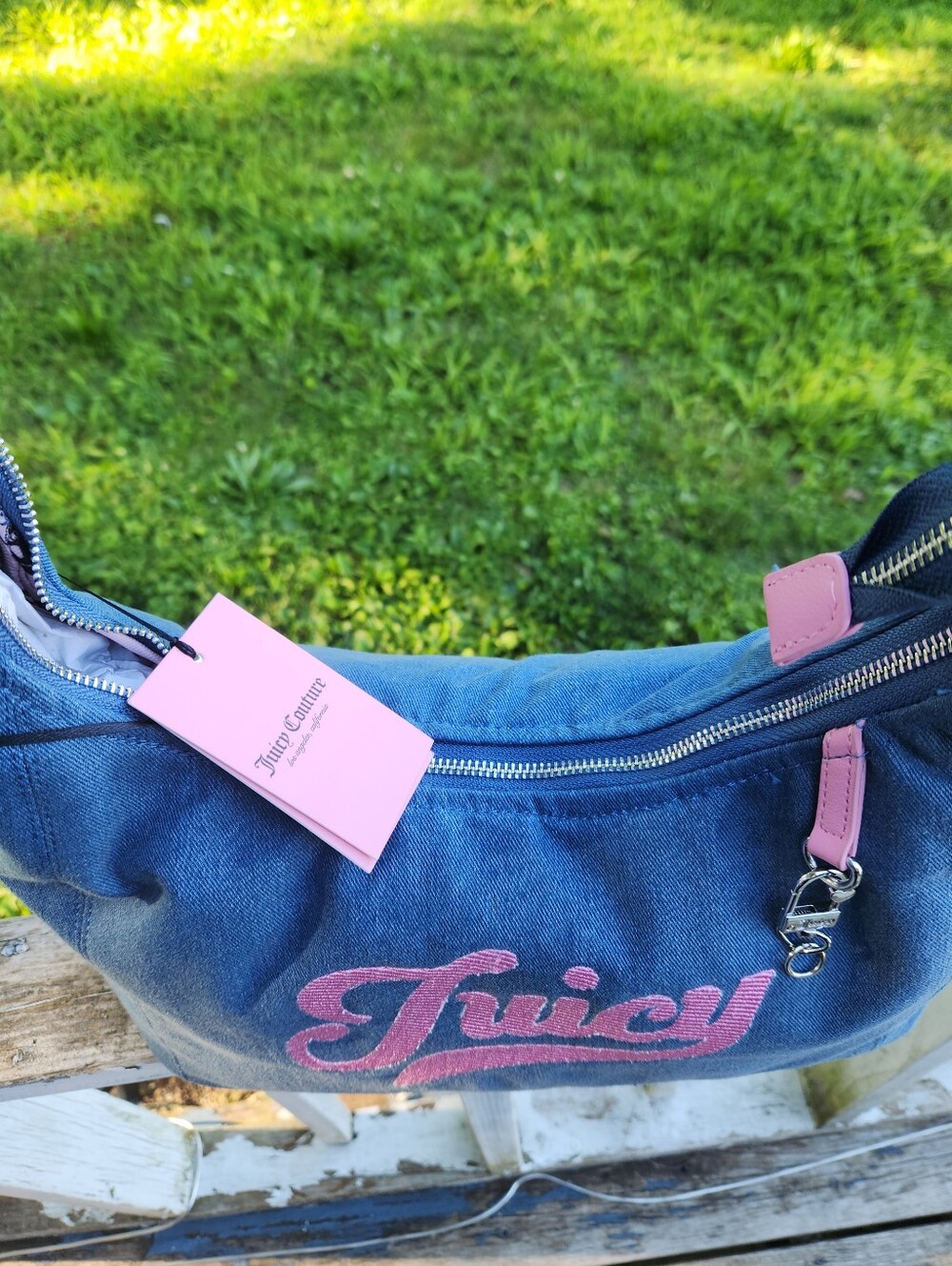 Juicy Couture Blue Jean Denim Shoulder Bag with Pink Logo NWT - Picture 6 of 9